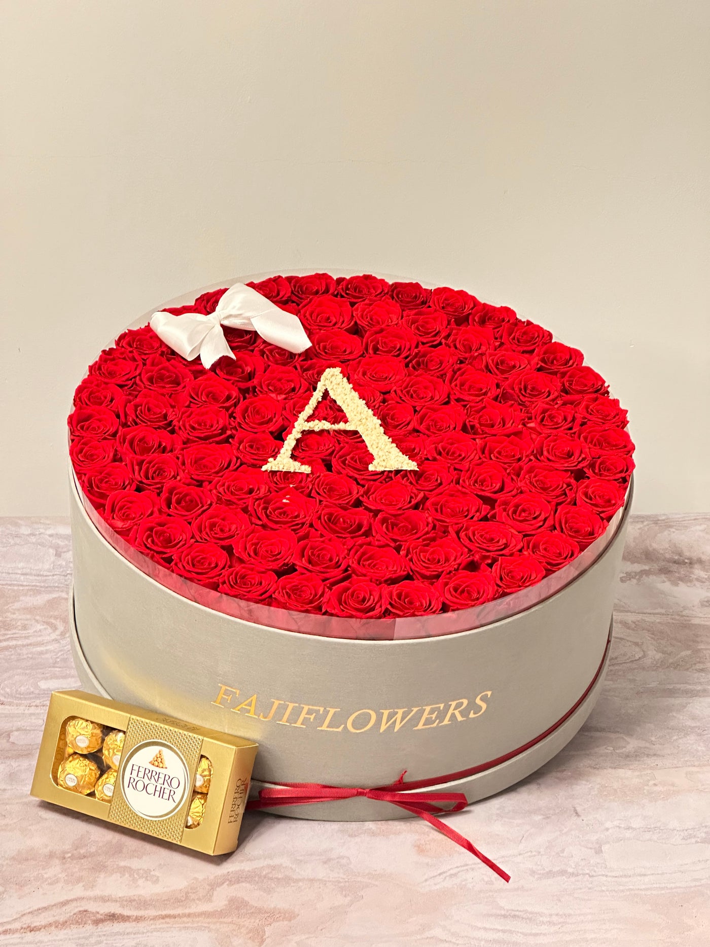 100 Roses with Initial